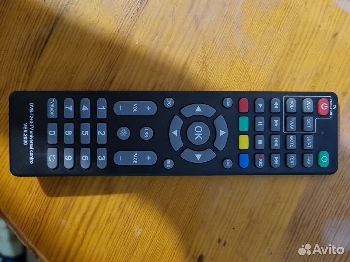 Универсальный пульт для цифровых приставок T2