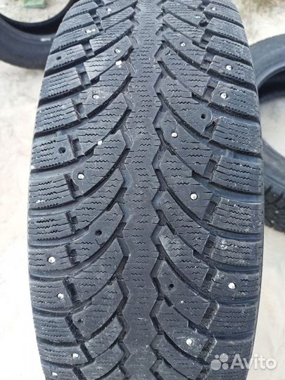 Pirelli Formula Ice 225/65 R17 102T