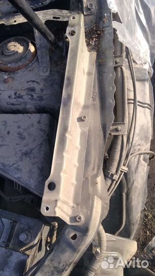 Крепление крыла subaru tribeca