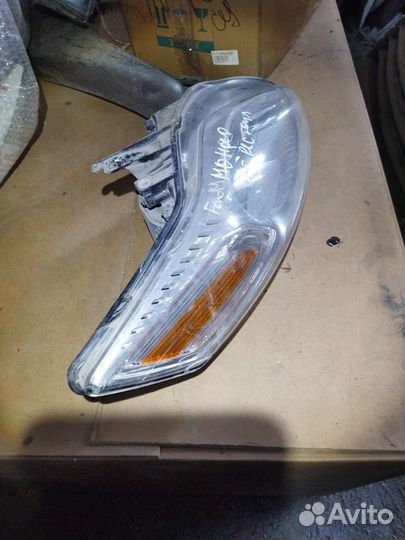 Фара правая Ford Mondeo 4