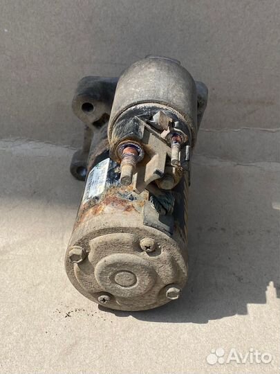 Стартер Renault Sandero 2