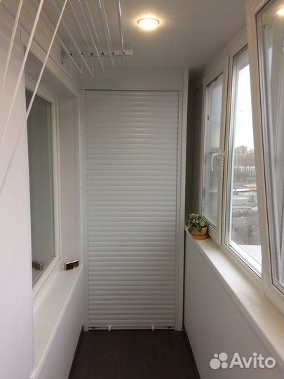 Шкаф с рольставнями на балкон по вашим размерам