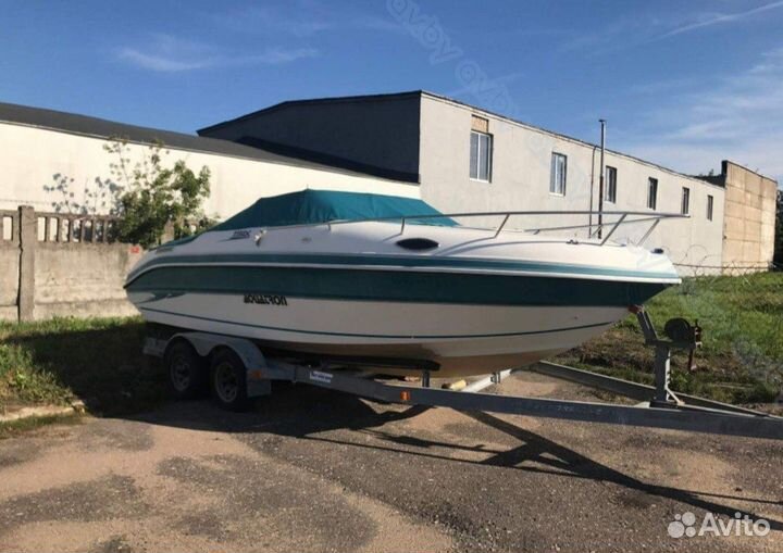 Катер Акватрон