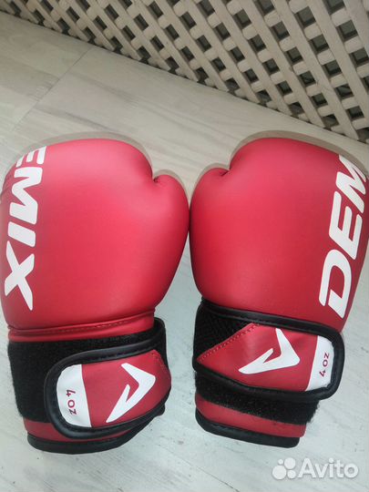 Перчатки боксёрские детские Demix