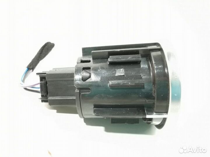 Ручка (кнопка) бардачка Land Rover Range Rover