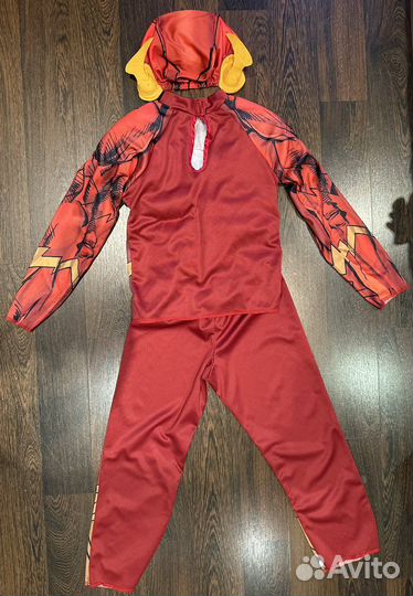 Костюм Флэша с мускулами