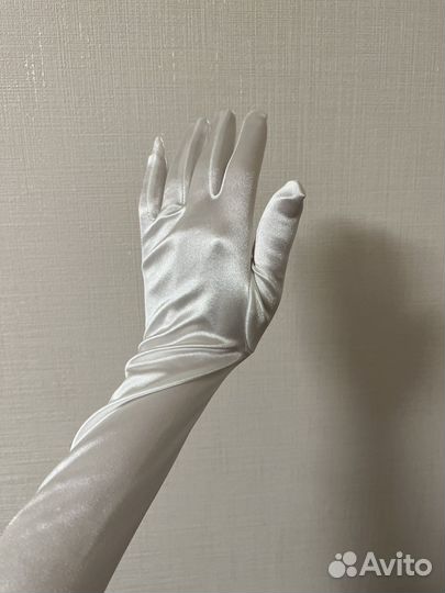 Перчатки свадебные