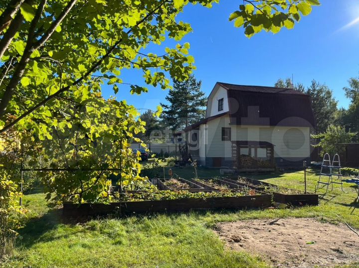 Дача 49,3 м² на участке 10 сот.