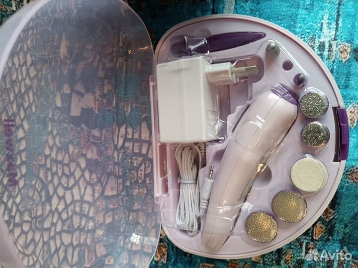Набор для маникюра и педикюра новый фирмы Maxwell