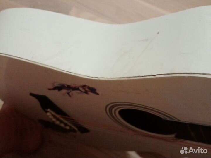 Гитара на разбор