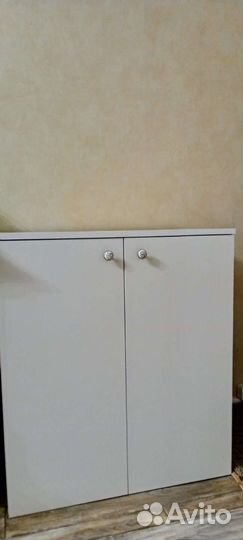 Закрытый туалет для кошек, тумба