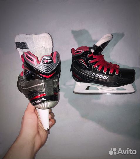 Хоккейные вратарские коньки Bauer Vapor x900