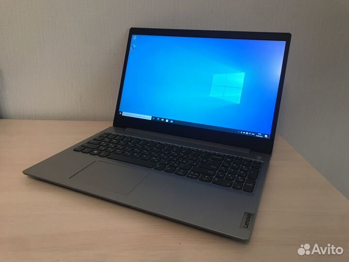 Lenovo ideapad 3 Ryzen 3 4300u