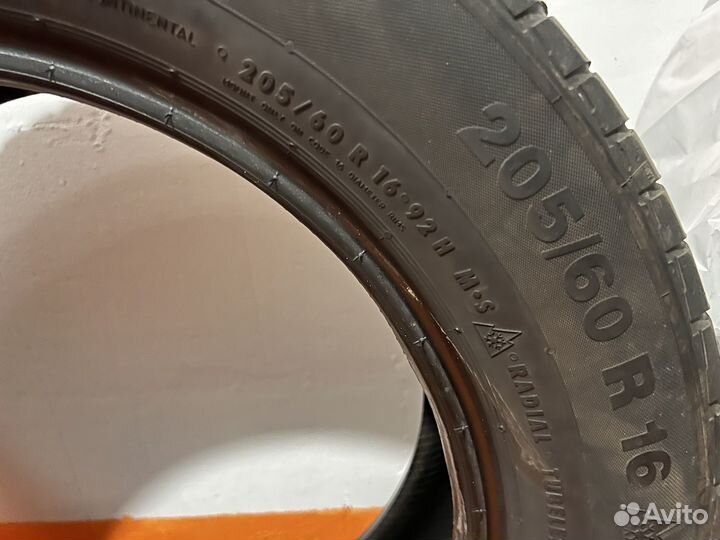 Continental ContiWinterContact TS830 P SSR 205/60 R16 92H