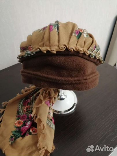 Шапка женская