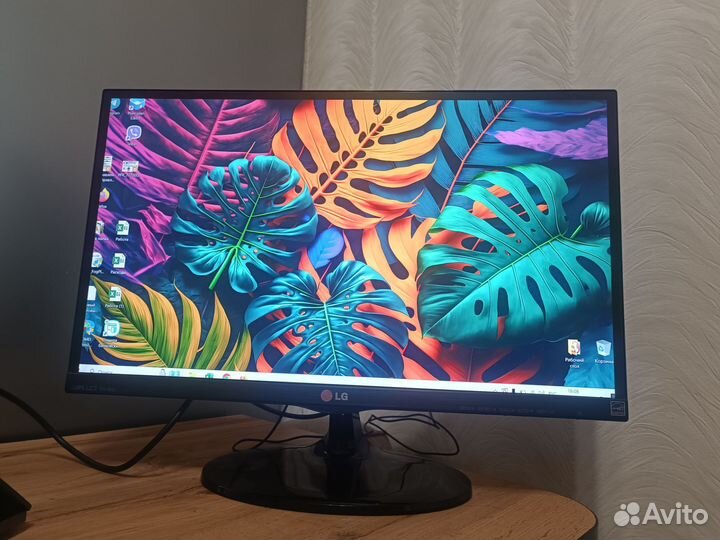 Монитор lg 23