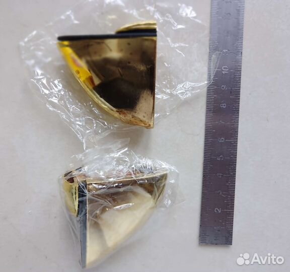 Полкодержатель для стекла