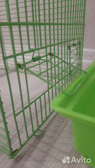 Огромная клетка для попугайчика