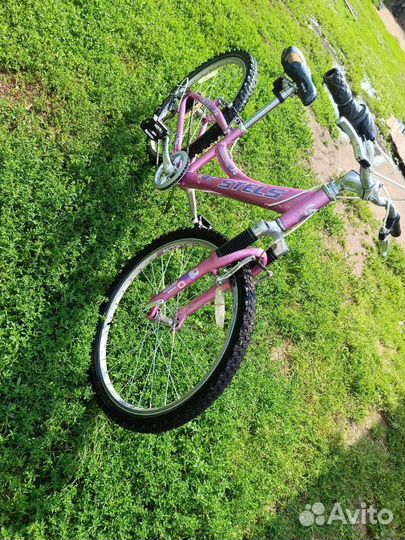Продам велосипед для девочки подростковый