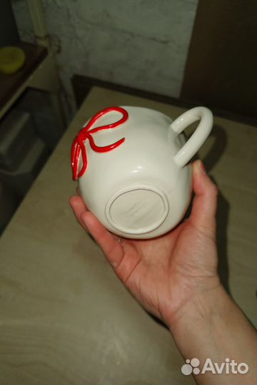 Кружка с бантиком керамика ручной работы