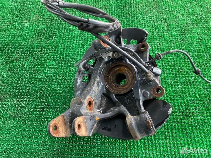 Ступица задняя левая Audi Q7 4LB BAR 2006