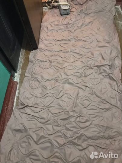 Продам антипролежневый матрас ячеистый б/у