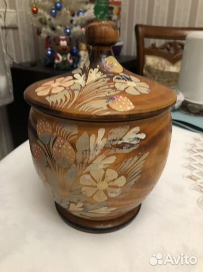 Емкость дерево