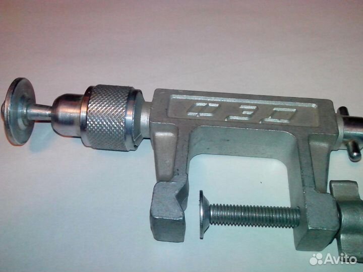 Штатив- струбцина для фотоаппарата