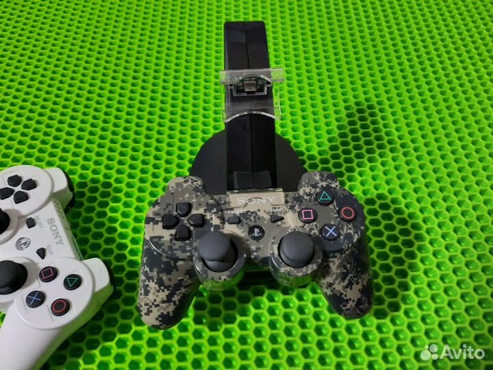 Зарядная станция для геймпадов PS3