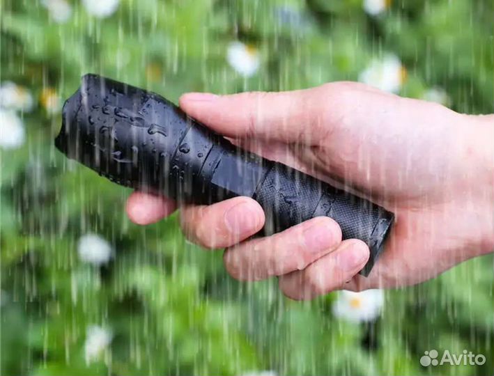 Фонарь 2000лм Cree Q5 3 режима 18650