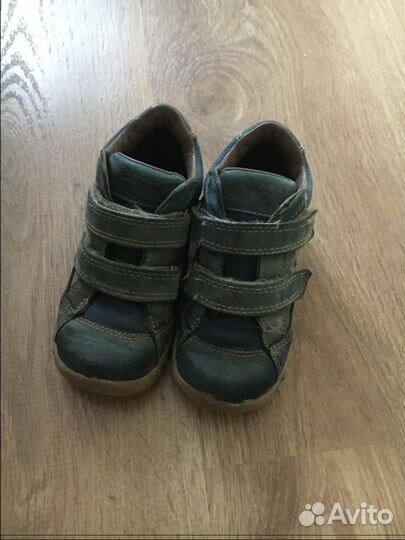 Ecco ботиночки на осень 25 размер