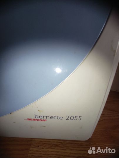 Швейная машина Bernina Bernette 2055