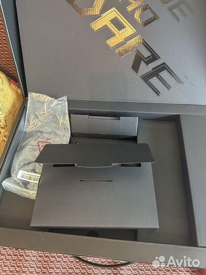 Asus rog strix scar 15