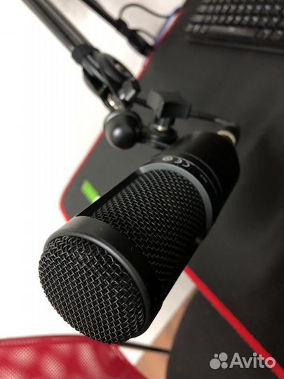 Микрофон audio technica AT2020 xlr