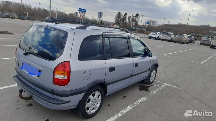 Opel Zafira 1.8 МТ, 2003, 268 000 км