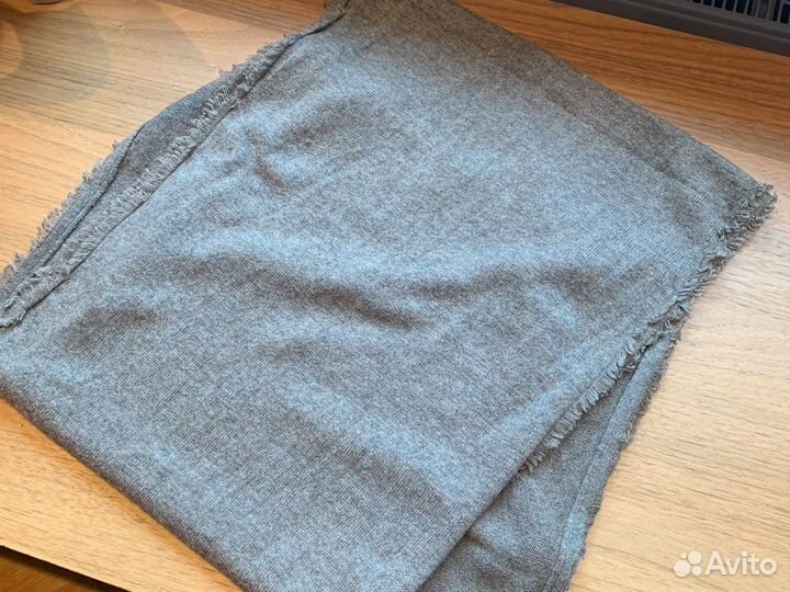 Платок-шаль шерстяной женский