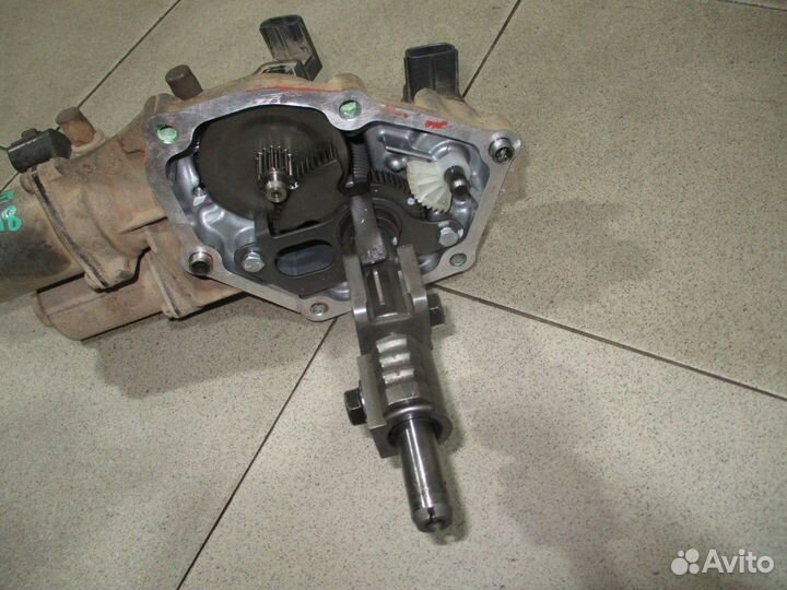 Механизм выбора передач Toyota Corolla (E150)