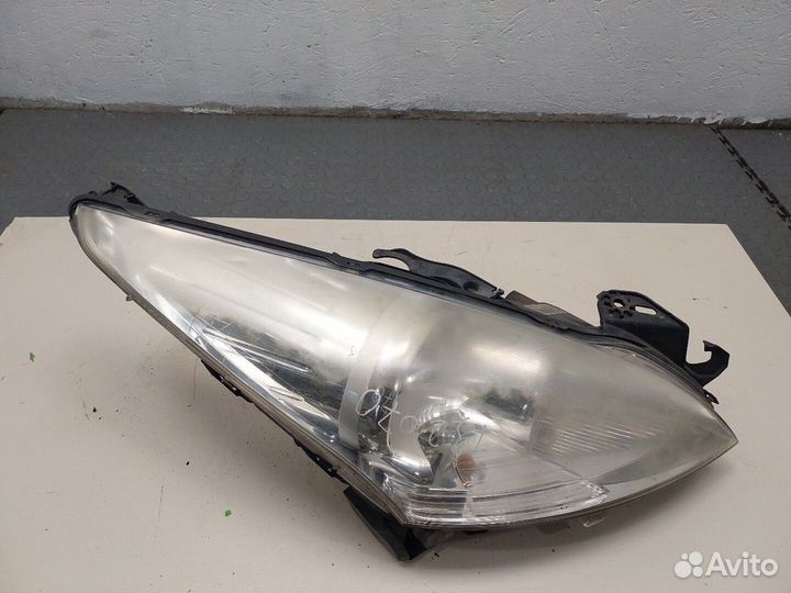 Фара (передняя) Peugeot 5008, 2011