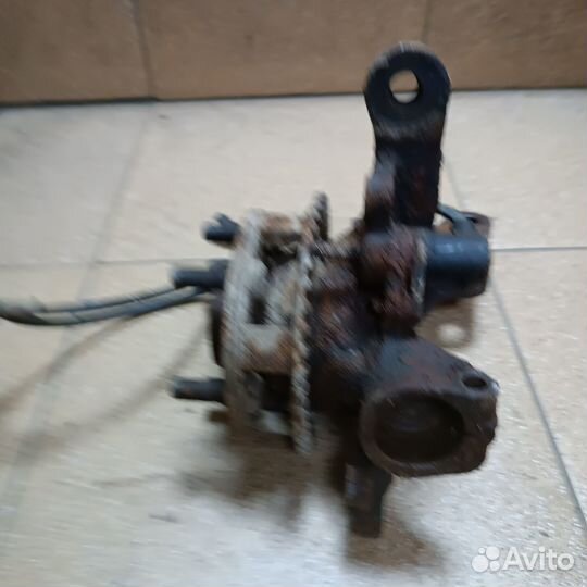 Кулак передний правый subaru legacy 2