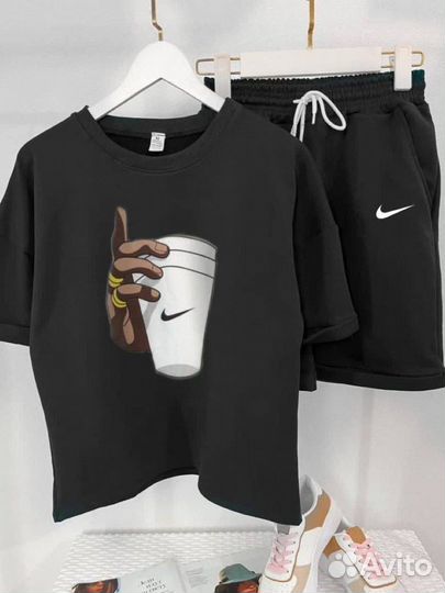 Летний костюм Nike
