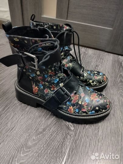 Ботинки демисезонные женские Stradivarius,38размер