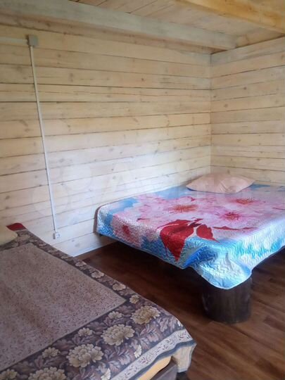 Дача 20 м² на участке 10 сот.