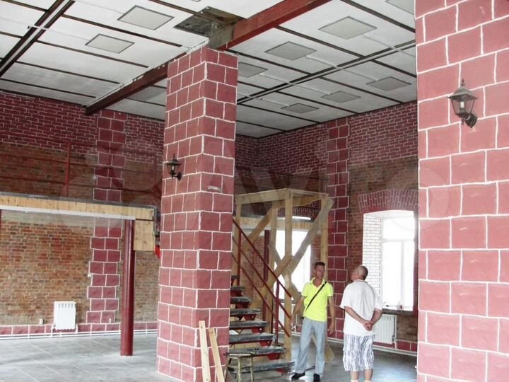 Дом 550 м² на участке 90 сот.