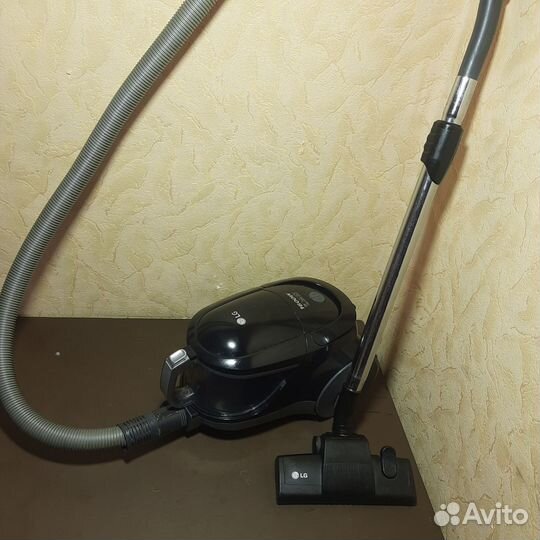 Пылесос LG VC5316bnsaf