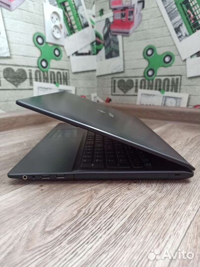 Ноутбук Dexp 15.6