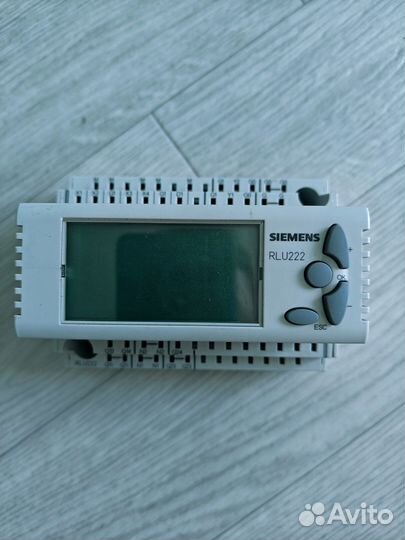 Siemens RLU222 Контроллер