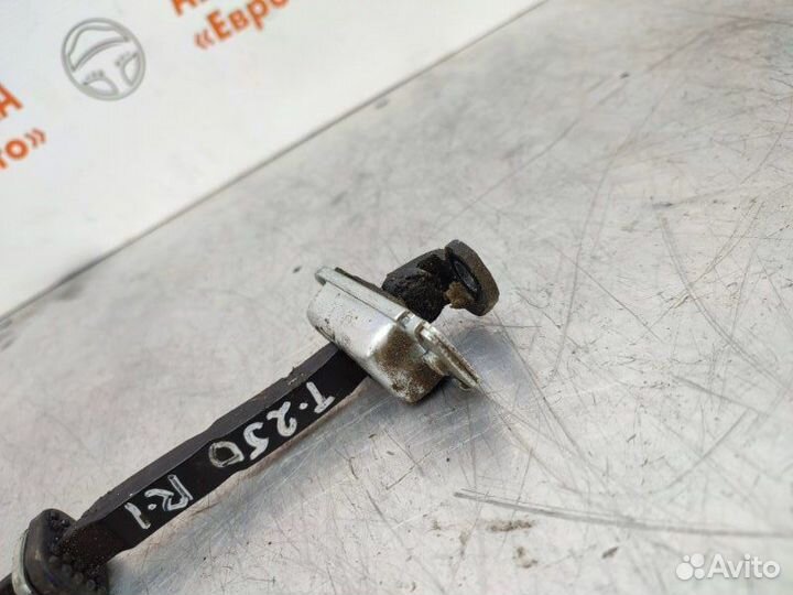 Ограничитель двери передний правый Chevrolet Aveo