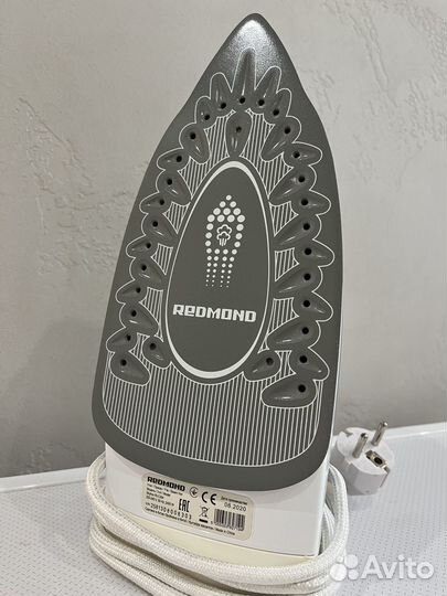Утюг redmond 2400w