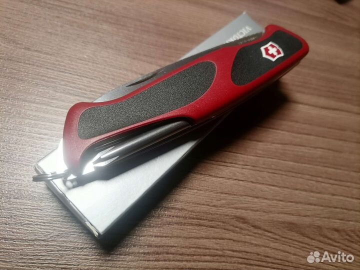 Victorinox Ranger grip 53