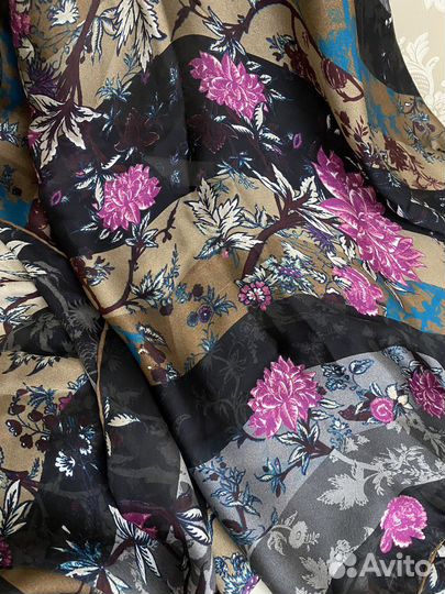 Шарфы и палантины новый